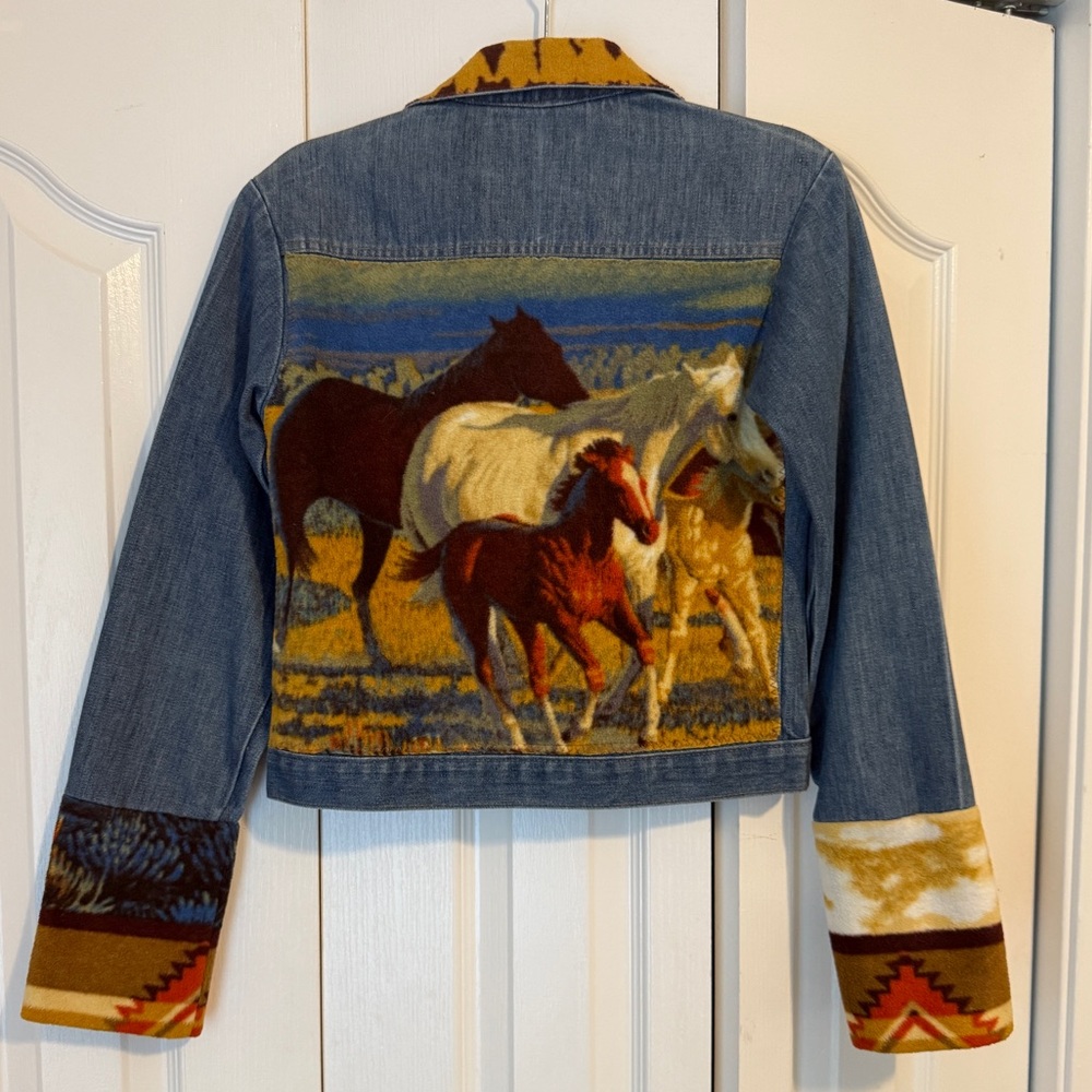 Vintage Western Jean Jacket with Fleece Horse Print and Patterned Sleeves, XS
